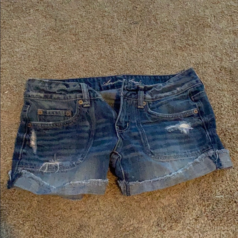 New without tags size four American eagle shorts